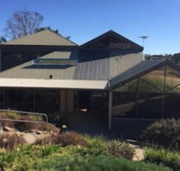 McLaren Vale Backpackers - SA Accommodation