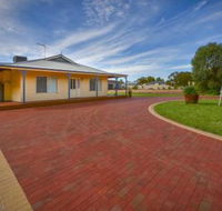 Lake Tyrrell Accommodation - SA Accommodation