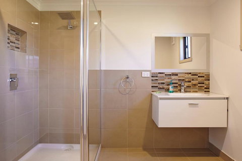 La Casa - SA Accommodation 1