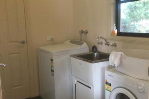 Bennett House Horsham - SA Accommodation 7