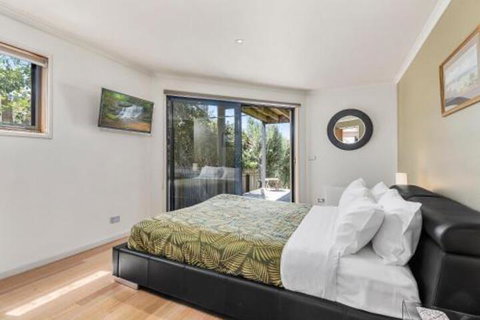 Achilles - SA Accommodation 5