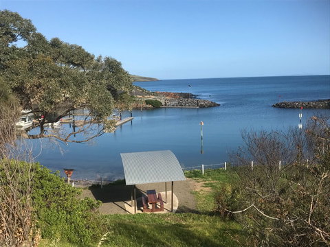 Penneshaw Oceanview Apartments - SA Accommodation 6