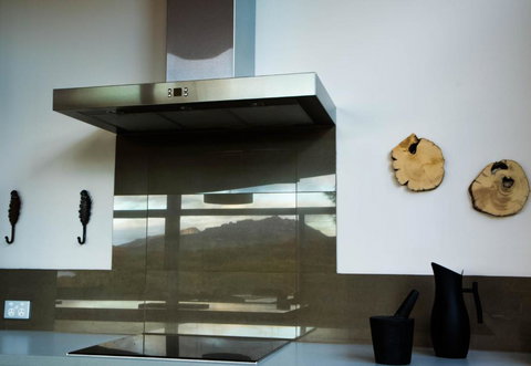 Eagle Peaks At Freycinet - SA Accommodation 6