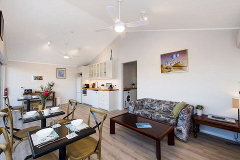 North Beach Bed And Breakfast - SA Accommodation 5