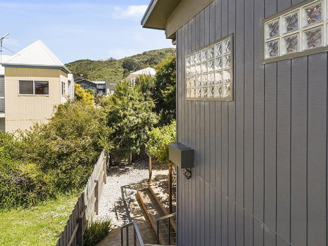 Apollos - SA Accommodation 5