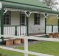 The Dollhouse Cottage - SA Accommodation