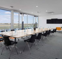 Rydges Pit Lane Hotel - SA Accommodation