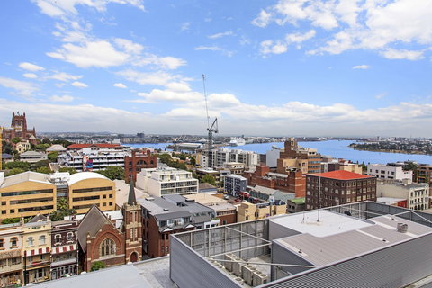 Astra Apartments Newcastle East - SA Accommodation 6