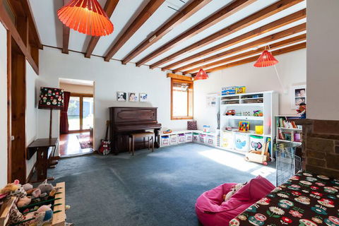 KELLY, 3BDR Northcote House - SA Accommodation 3