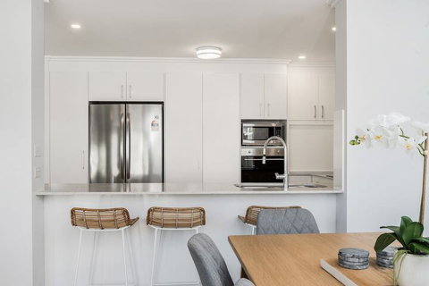 A PERFECT STAY - Amity At Seadrift - SA Accommodation 2