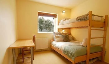 Mark II 2 West - SA Accommodation 5