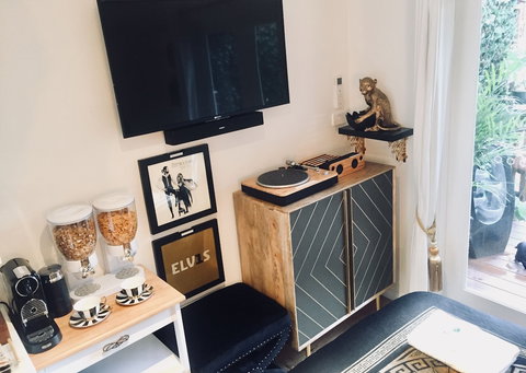 The Little Jungle Studio - SA Accommodation 2