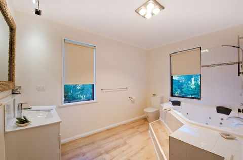 Parnella Kettering - SA Accommodation 4