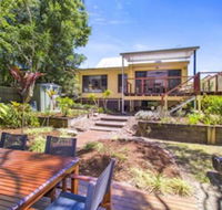CABARITA BEACH BLISS HOLIDAY HOME on the LAKE - SA Accommodation