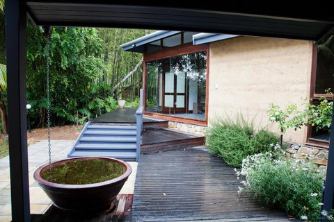 Anagama House & Studio - SA Accommodation 6