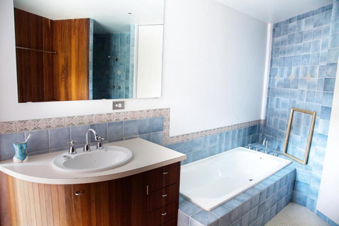 Anagama House & Studio - SA Accommodation 3