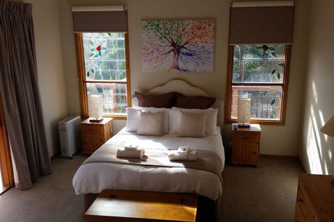 Day Dream Cottage - SA Accommodation 6
