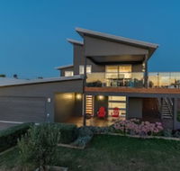 7 Boardwalk Lakeside in Cowes - SA Accommodation
