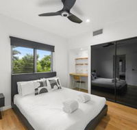 Due North Beach House - SA Accommodation