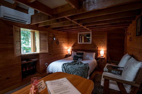 Guide Falls Cottage - SA Accommodation 5