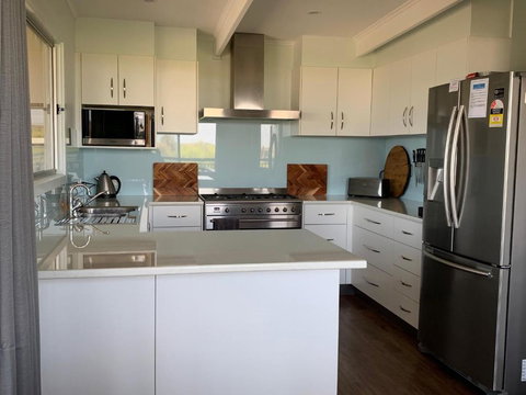 Longbeach House - SA Accommodation 1