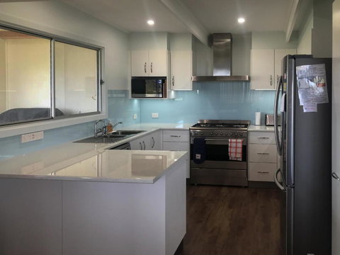 Longbeach House - SA Accommodation 5