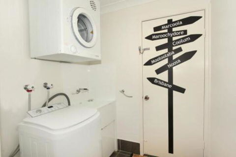 Unit 1 / 14 Tamarindus Street Marcoola Beach Pet Friendly 300 BOND Linen Supplied - SA Accommodation 6