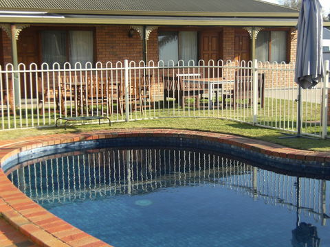 Regency Court Motel - SA Accommodation 0