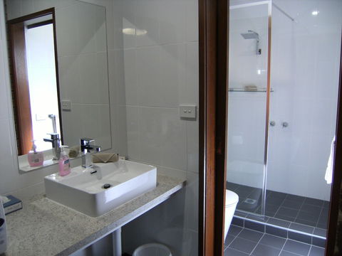 Regency Court Motel - SA Accommodation 3