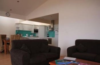 Birubi Holiday Homes - SA Accommodation 2