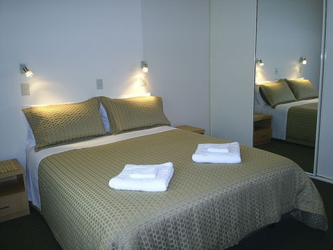 Birubi Holiday Homes - SA Accommodation 4