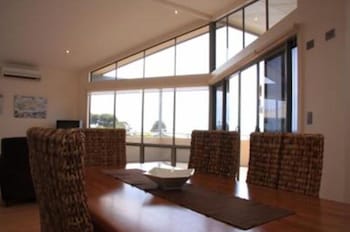 Birubi Holiday Homes - SA Accommodation 1
