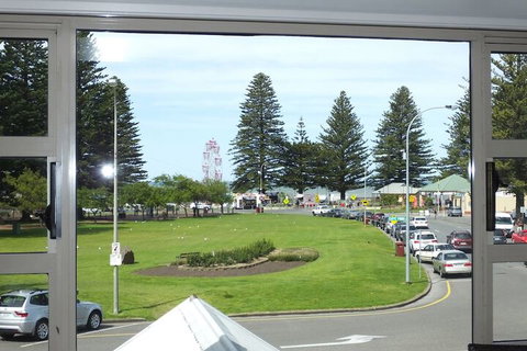 Hotel Victor - SA Accommodation 6