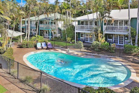 Coral Beach Noosa Resort - SA Accommodation 0