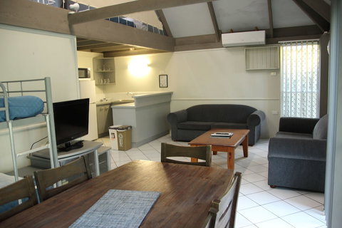 Kellys Beach Resort - SA Accommodation 6