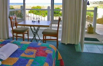 A Great Ocean View Motel - SA Accommodation 3