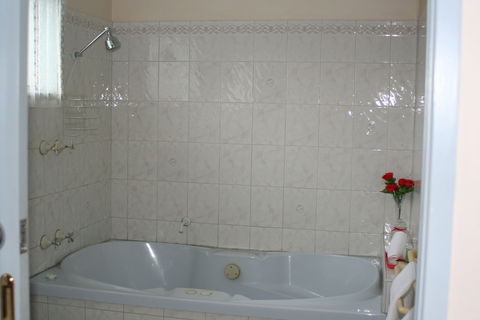 The Coachman Motel & Units - SA Accommodation 3