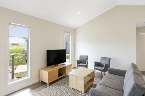 RACV Cobram Resort - SA Accommodation 3
