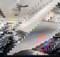 Alexandra on the Pacific - SA Accommodation