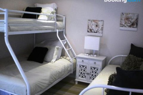 ROCKPOOL (4 Night Min) - SA Accommodation 5