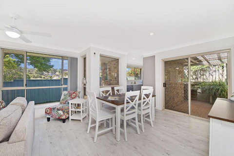 Aqualuna At Lighthouse Beach 8 Capalla Court - SA Accommodation 3