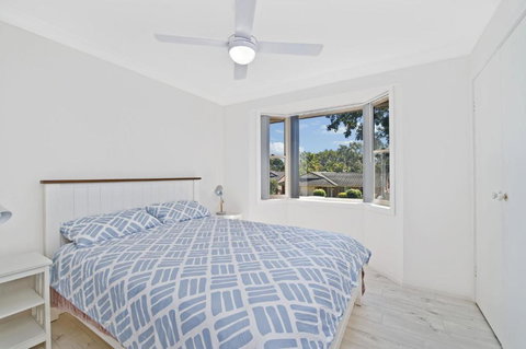 Aqualuna At Lighthouse Beach 8 Capalla Court - SA Accommodation 5