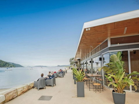 Ocean Panorama 1 Bedroom Oceanview Apt - SA Accommodation 1