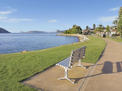 Ocean Panorama 1 Bedroom Oceanview Apt - SA Accommodation 3