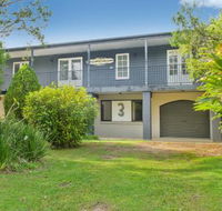 Bonny Beach House Holiday accommodation with pool - SA Accommodation