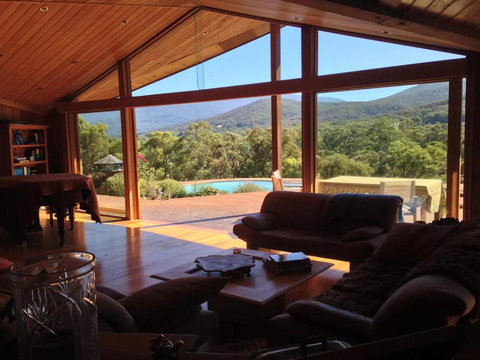 Kangaroo Manor - SA Accommodation 6