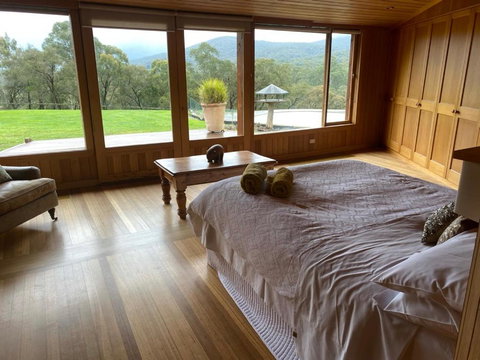 Kangaroo Manor - SA Accommodation 5