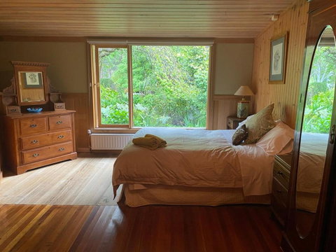 Kangaroo Manor - SA Accommodation 3