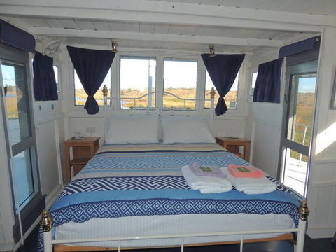 PS Federal Retreat Paddle Steamer Goolwa - SA Accommodation 4