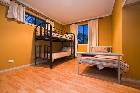 9 Skipjack Circle - SA Accommodation 4